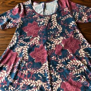LuLaRoe Perfect T